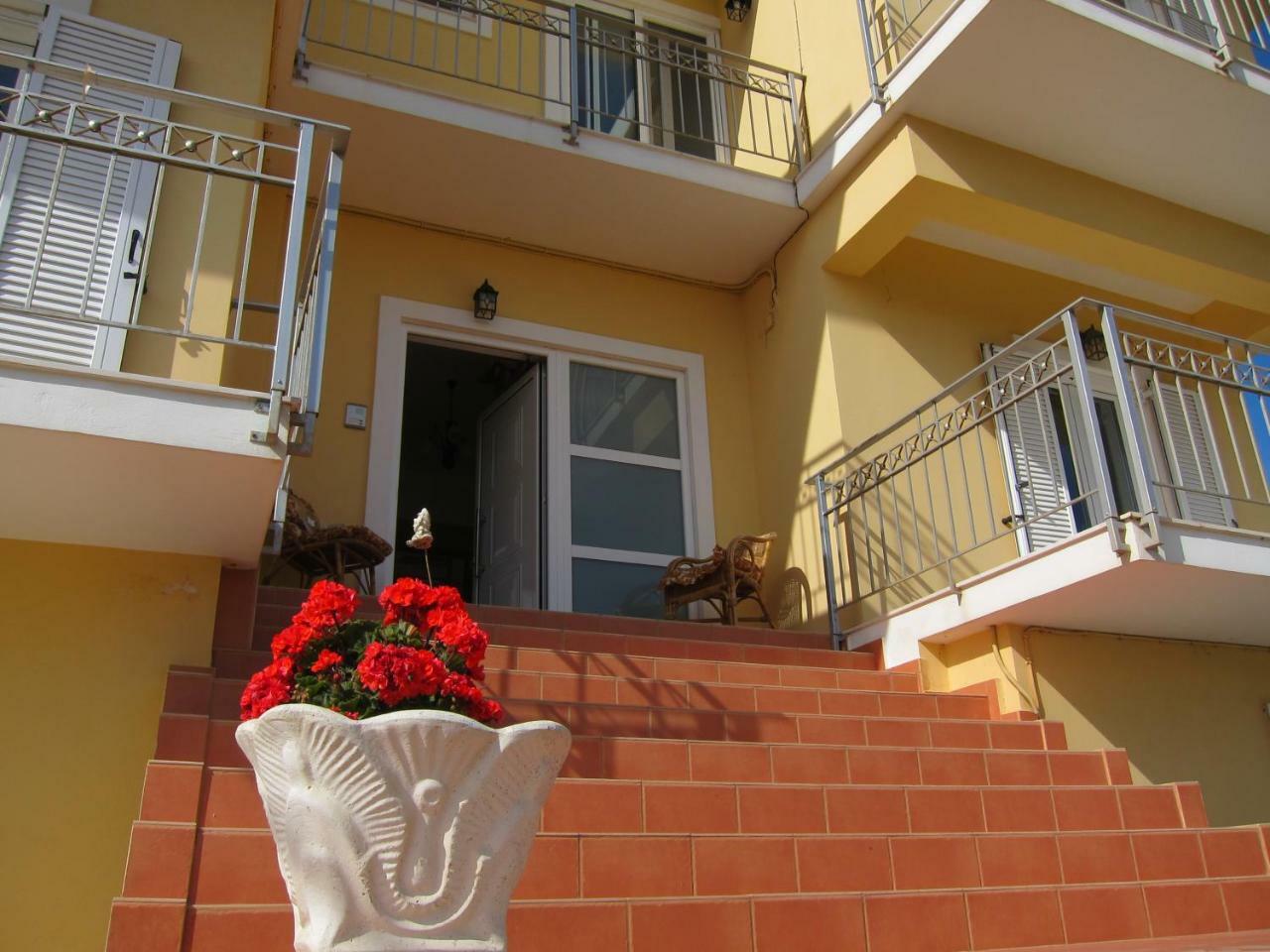 גרני צ'ניון Baladinos Apartments מראה חיצוני תמונה